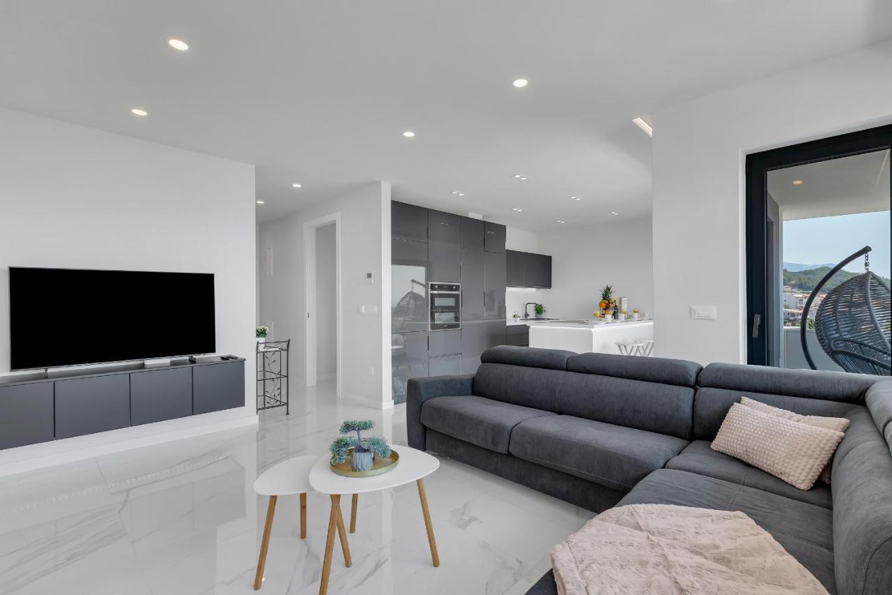 Luxury Seaview Apartment Dzenan Makarska Exterior foto